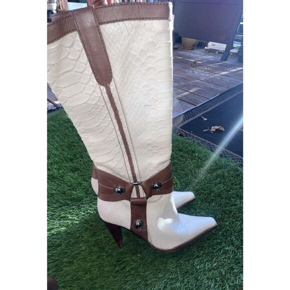 Schutz Womens Ivory With Brown leather Riding Boots Strap Buckle Boot SZ 7 B - Picture 14 of 16